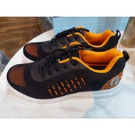 Premium basic bowling shoes