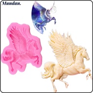 MUNDAN Pegasus Fondant Molds, 9*8.5cm Silicone Horse Chocolate Molds, Horse Animal Fly Wing Molds Pi