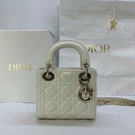 DIOR Lady Dior迷你白黛妃包