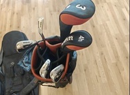 Wilson 高爾夫球桿套裝連球袋