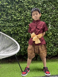 ชุดไทยเด็กผู้ชาย ชุดไทยราชปะแตนเด็กผู้ชาย เสื้อ+โจง+ผ้าคาดเอว โจงกระเบนคละลายนะคะ