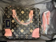 Kinaz 全新粉紅 多夾層 手提包 側背包 斜背包