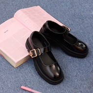 Minx รุ่น Jennie รองเท้าทรง Maryjane loafer เสริมพื้น 1.5 นิ้ว หัวเข็มขัดดอกไม้