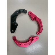 Symmetrical 2-piston front pigtail mounted on usd fork