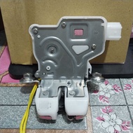 Doorlock Trunk Door Lock Luggage TOYOTA All New Rush 2018 69350-BZ170.