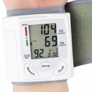 Alat Ukur Tekanan Darah / Tensi Darah Digital / Tensi Meter Digital
