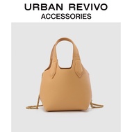 URBAN REVIVO อุปกรณ์เสริมสำหรับผู้หญิงใหม่กระเป๋าสะพายโซ่เรียบง่าย AW02BG2N2000 Ivory white