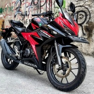 kredit motor bekas Honda CBR 150 Yamaha R15 V3