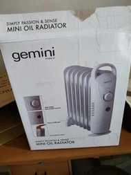Gemini 700W迷你充油式電暖爐 / 7-Fin Mini Oil Radiator