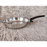 SUPLUS LIKE NEW 27cm Fissler Crispy Steelux Comfort Frying Pan,