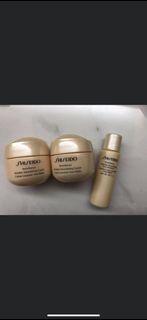 勁平，全新 Shiseido Benefiance 一套3件， 有Shiseido Benefiance Winkle Smoothing Cream 深層活膚抗皺乳霜及Shiseido Benefi