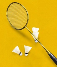 Badminton racket