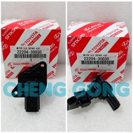 Hilux revo air filter sensor Original 22204-30030