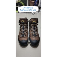 LA Sportiva Mid GTX Trekking Shoes