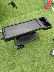 STEPWGN  RK5 RK1 司機位中間餐枱