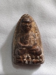 BTC-151 หลวงปู่ทวดวัดช้างให้ เนื้อว่าน 2497 สวยคมกริบเดิมๆ นิยมสวยตรงปก