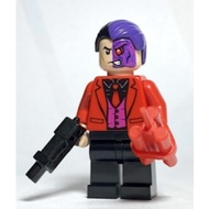 LEGO SH0594 DC Comics Super Heroes Batman 76122 - Two-Face Minifigure with Gun & Dynamite