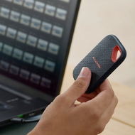 Sandisk | SSD แบบพกพาใช้ได้สองระบบ 1TB