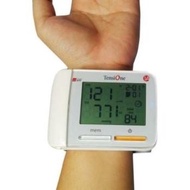 Tensimeter Digital Alat Tensi Tekanan Darah YUWELL TERLARIS