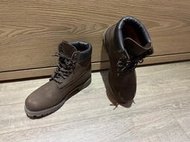 二手商品 timberland 靴子 9W 10001 A30 35 澳洲帶回 男鞋