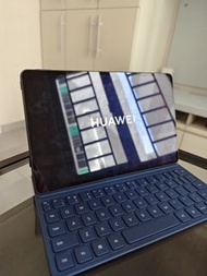 Huawei Matepad Pro 11" 2022 + Keypad Folio