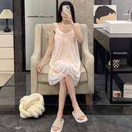 ชุดนอน Modal ตาข่ายเซ็กซี่พร้อมแผ่นหน้าอกสีชมพูสําหรับผู้หญิงคอกลมกลางถึงยาวเสื้อผ้าสําหรับฤดูร้อน