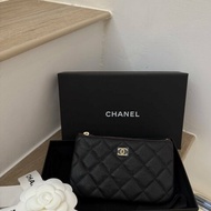 Chanel 香奈兒 一字拉鍊零錢包