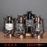 🚓Vintage Retro Portable Kerosene Lamp Old-fashioned oil lamp Oil Barn Lantern Cafe Restaurant Country Nostalgic Creative