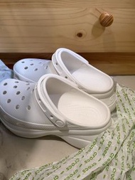 Crocs厚底鞋洞洞鞋