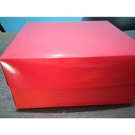 Red Glossy Cake Box Size 26 x 26 x 12 cm