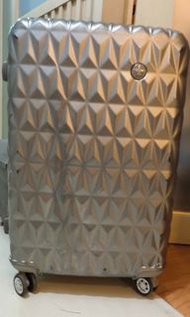 Elle 旅行箱 luggage 28吋