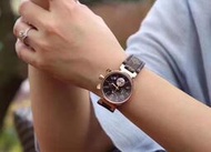 路易威登Lv手錶進口石英機芯腕錶  老花錶帶玫瑰金女錶尺寸：33mm 厚13mm️