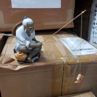 4吋半高  人手製陶瓷 漁翁得利