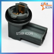 1pcs x Third Brake Light Bulb Socket, T15 Bulb Holder For Toyota, Perodua