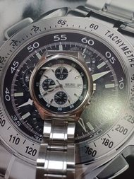 Seiko  精工 V657 710 chronograph Date white dial 白面熊貓