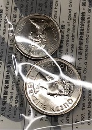 t 05香港壹圓 [1975+1980年 大小一元 共2個]【t05全新UNC靚品--超強車輪轉光/爆光】【英女王 伊利沙伯二世】 香港舊版錢幣・硬幣 $80(t05)