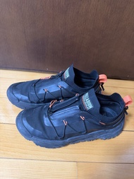 PALLADIUM 防水運動鞋