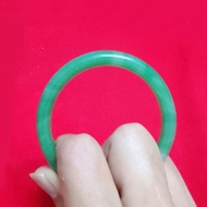 6.4 mm thick one-piece bracelet, size 57