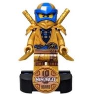 LEGO NJO0634 Ninjago Legacy 71738 - Jay Pearl Gold Minifigure with 10th Years Stand & Weapon, njo634