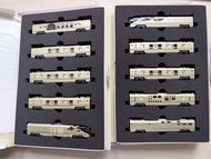 Kato 10-1447 E001形<TRAIN SUITE 四季島>  N-Gauge E001 Train Suite Shiki-Shima