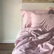 粉紅色枕套，100% 棉斜紋緞，信封式開口