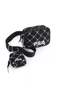 外國預訂 2色選 Fila 刺繡滿版logo 斜咩袋 配拉鍊零錢包