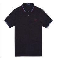 เสื้อโปโลของผู้ชาย FRED PERRY 2023ฤดูร้อนแขนลำลองขาสั้นปักหูข้าวสาลีเสื้อยืดผ้าฝ้ายแท้สไตล์ใหม่