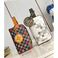 Louis Vuitton Wash Bag Unisex Wash Bag TOGD