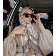 SEO SWEATER by GONEGANI