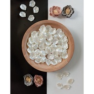Ivory Shell Beads Mote Leaf Beads Acrylic flower and leaf variants
