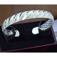 F0022: 999 gelang perak tulen, berat 34.05g, saiz cincin: buckle boleh laras kepada 57___63.3mm, leb