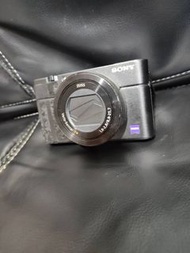 愛寶買賣 sony rx100m4 4k相機自拍+電池充電器 營g7x mark2 3 zv-1 zv-e1