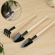 Giadung05 large garden shovel and spade