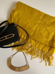 秋裝到 ✨西班牙品牌 Zara檸檬黃披肩＋圍巾，日常專用  | 近全新